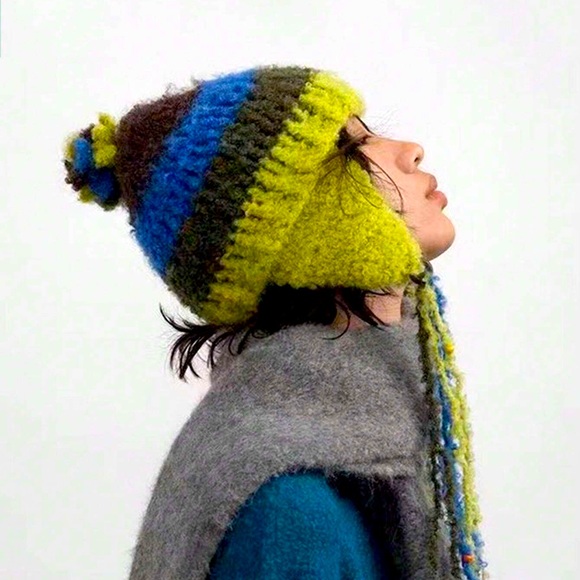 3/50$ Colorful hat / knitted hat - Picture 1 of 12